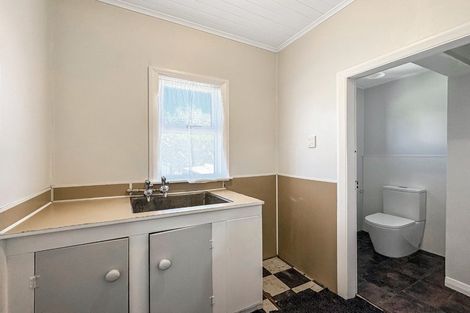 Photo of property in 226 Heads Road, Gonville, Whanganui, 4501