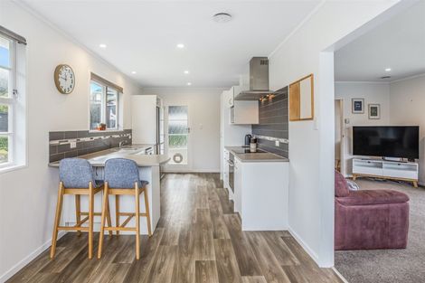 Photo of property in 3 Findhorn Place, Papakowhai, Porirua, 5024