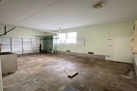 Photo of property in 18 Tomlinson Street, Hillpark, Auckland, 2102