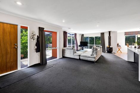 Photo of property in 18 Fox Street, Okato, 4335