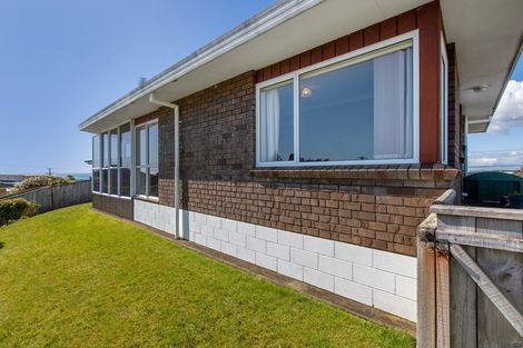 Photo of property in 2/56 Bayly Road, Blagdon, New Plymouth, 4310