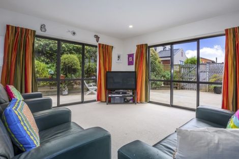 Photo of property in 18a Latitude Close, Whitby, Porirua, 5024