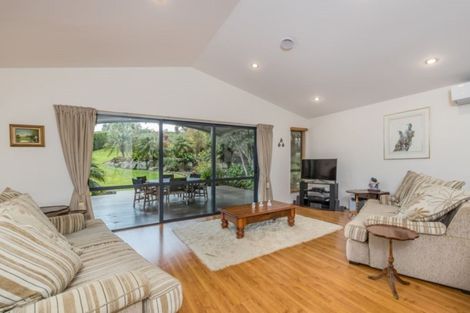 Photo of property in 13 Edkins Road, Kerikeri, 0230