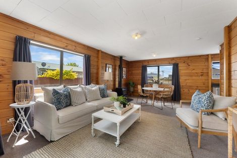 Photo of property in 1/3 Finsbury Street, Islington, Christchurch, 8042