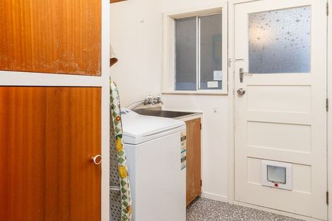 Photo of property in 92 Shearman Street, Waimate, 7924