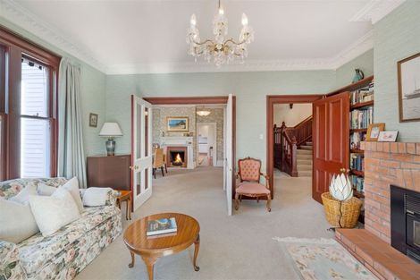Photo of property in Chilcombe Homestead, 4 Medbury Terrace, Fendalton, Christchurch, 8041