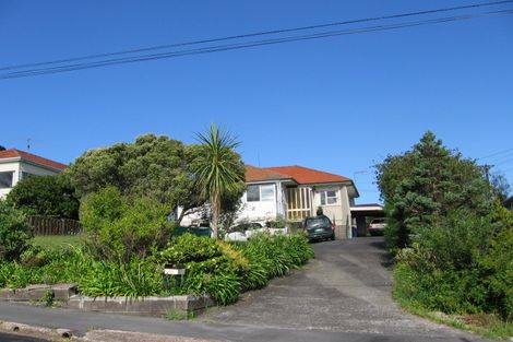 Photo of property in 10 Howard Road, Northcote, Auckland, 0627