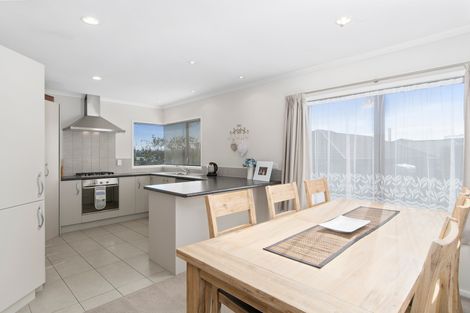 Photo of property in 39 Danny Place, Pyes Pa, Tauranga, 3112