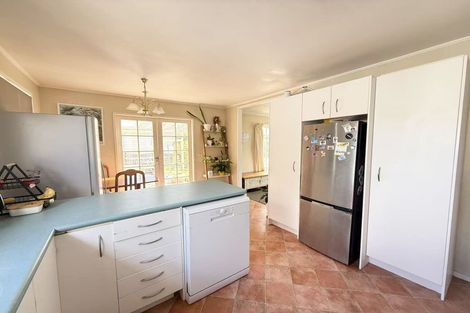 Photo of property in 12 Fiesta Drive, Half Moon Bay, Auckland, 2012