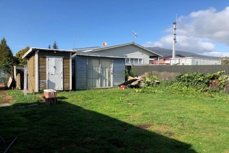 Photo of property in 18 Tamakui Grove, Turangi, 3334