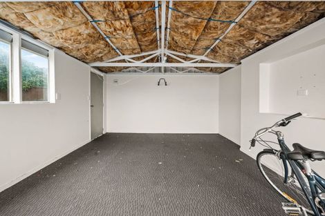 Photo of property in 15 Corlett Street, Utuhina, Rotorua, 3015