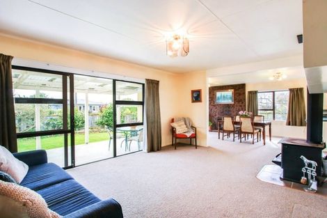 Photo of property in 220 Lumsden Place, Akina, Hastings, 4122