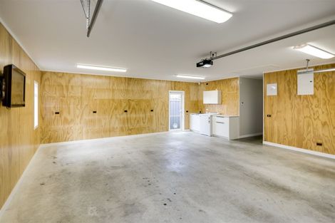 Photo of property in 20 Pukaki Place, Poraiti, Napier, 4112