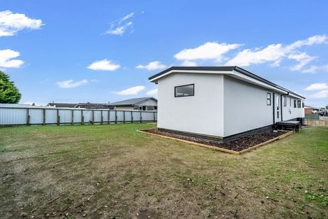 Photo of property in 57 Dunbeath Crescent, Kew, Invercargill, 9812