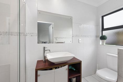 Photo of property in 28 Palliser Drive, Huntington, Hamilton, 3210