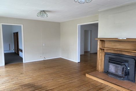 Photo of property in 31 Cornwall Street, Eltham, 4322