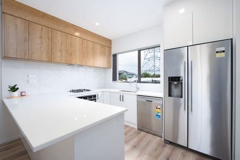 Photo of property in 42e Donegal Park Drive, Flat Bush, Auckland, 2019