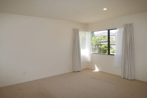 Photo of property in 125 Queens Road, Waikanae Beach, Waikanae, 5036