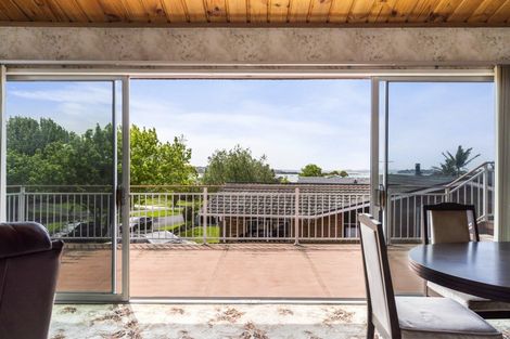 Photo of property in 3 Belmere Rise, Farm Cove, Auckland, 2012