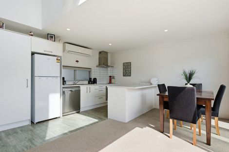 Photo of property in 31 Reynolds Place, Papamoa Beach, Papamoa, 3118