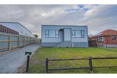 Photo of property in 28 Cambridge Street, Kensington, Timaru, 7910