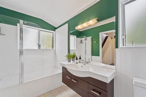 Photo of property in 27b Polkinghorne Drive, Manly, Whangaparaoa, 0930