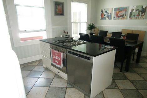 Photo of property in 2/209 Ponsonby Road, Ponsonby, Auckland, 1011