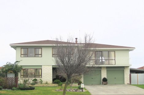 Photo of property in 156 Tait Drive, Greenmeadows, Napier, 4112