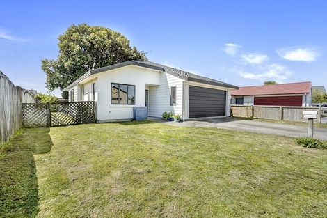 Photo of property in 2 Whinfell Lane, Nawton, Hamilton, 3200