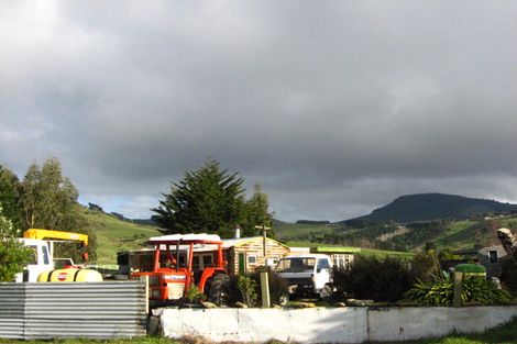 Photo of property in 96 Beach Road, Long Beach, Port Chalmers, 9081