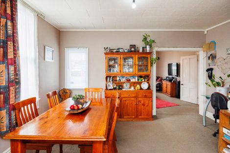 Photo of property in 38 Queen Street, Feilding, 4702