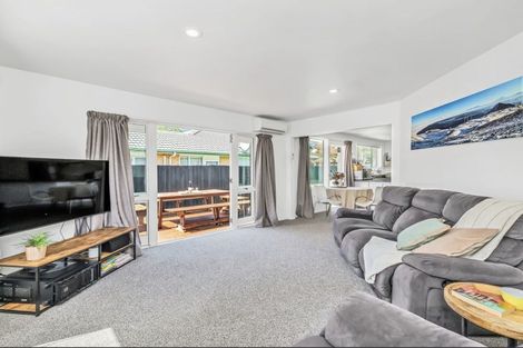 Photo of property in 3/11 Grove Road, Addington, Christchurch, 8024