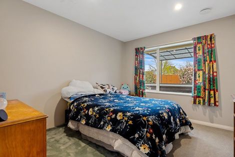Photo of property in 21 Welsford Street, Woodend, 7610