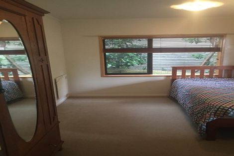 Photo of property in 4/199 Titirangi Road, Titirangi, Auckland, 0604
