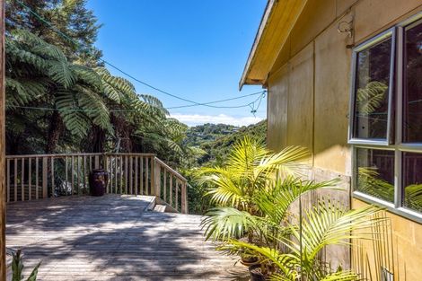 Photo of property in 35 Miro Road, Palm Beach, Waiheke Island, 1081