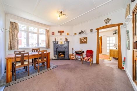 Photo of property in 46 Cambridge Terrace, Waiwhetu, Lower Hutt, 5010