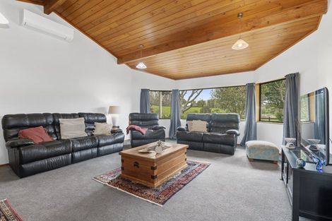 Photo of property in 80 Pataua Road North, Whareora, Whangarei, 0175