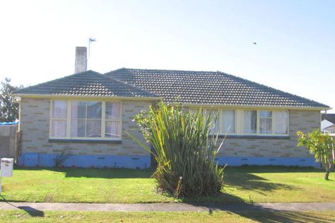Photo of property in 16 Croall Crescent, St Andrews, Hamilton, 3200