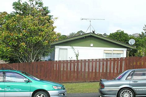 Photo of property in 19 Gallony Avenue, Massey, Auckland, 0614