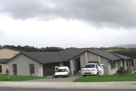 Photo of property in 13 Foothills Lane, Glen Eden, Auckland, 0602
