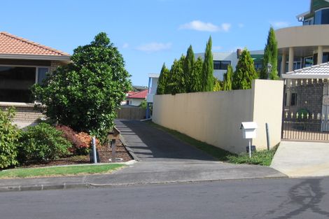 Photo of property in 10 Westergrove Place, West Harbour, Auckland, 0618