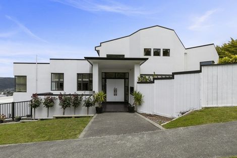 Photo of property in 23 Meadowbank Drive, Belmont, Lower Hutt, 5010