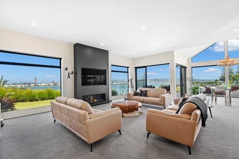 Photo of property in 6 The Heights, Whangarei Heads, Whangarei, 0174