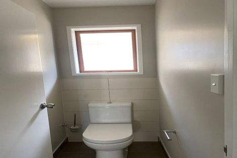 Photo of property in 11 Robin Lane, Browns Bay, Auckland, 0630