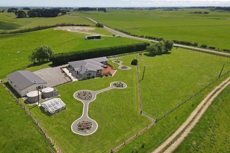 Photo of property in 225 Makara Road, Halcombe, Feilding, 4779