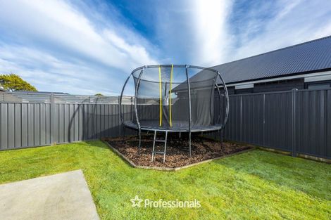 Photo of property in 12 Salisbury Crescent, Wallaceville, Upper Hutt, 5018