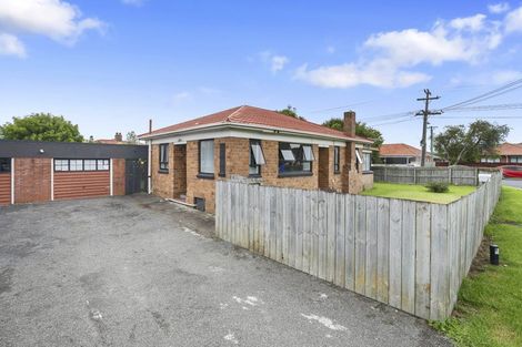 Photo of property in 1 Hamilton Road, Papatoetoe, Auckland, 2025