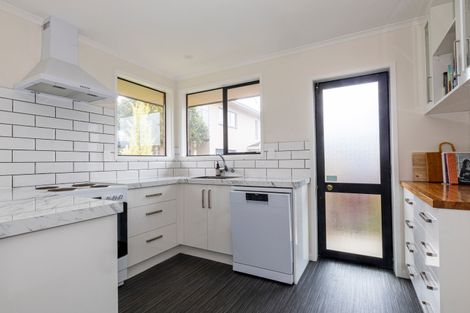 Photo of property in 2/347 Church Street, West End, Timaru, 7910