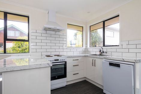 Photo of property in 2/347 Church Street, West End, Timaru, 7910