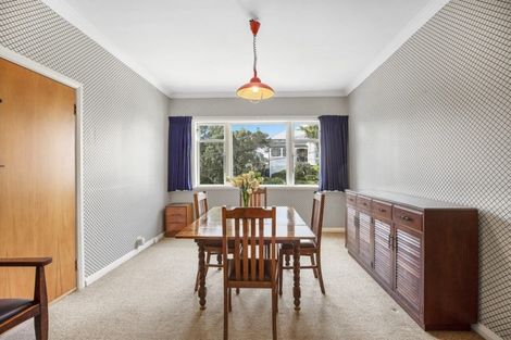 Photo of property in 14 Washington Avenue, Brooklyn, Wellington, 6021